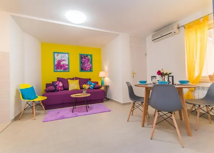 Apartment Canaria Pula